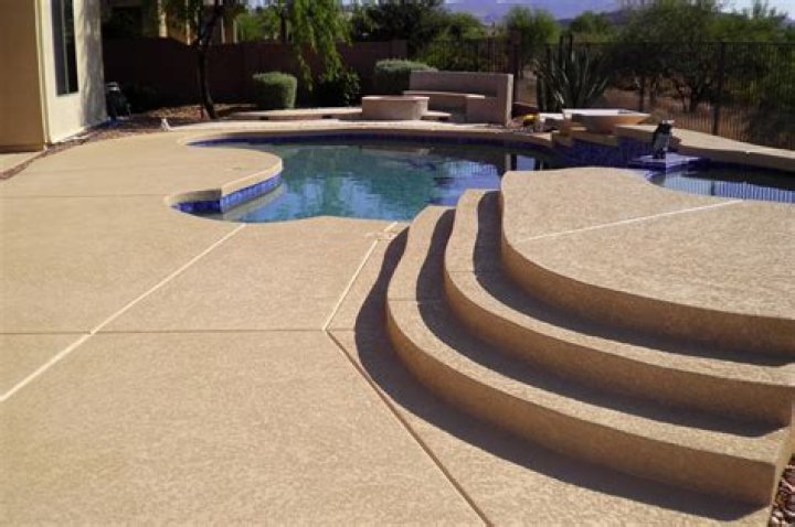 acrylic lace pool deck