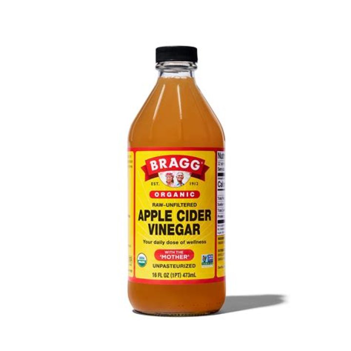 are there worms in bragg’s apple cider vinegar