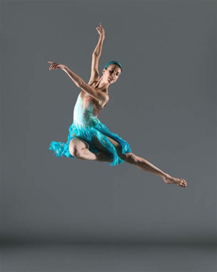 artistic dance