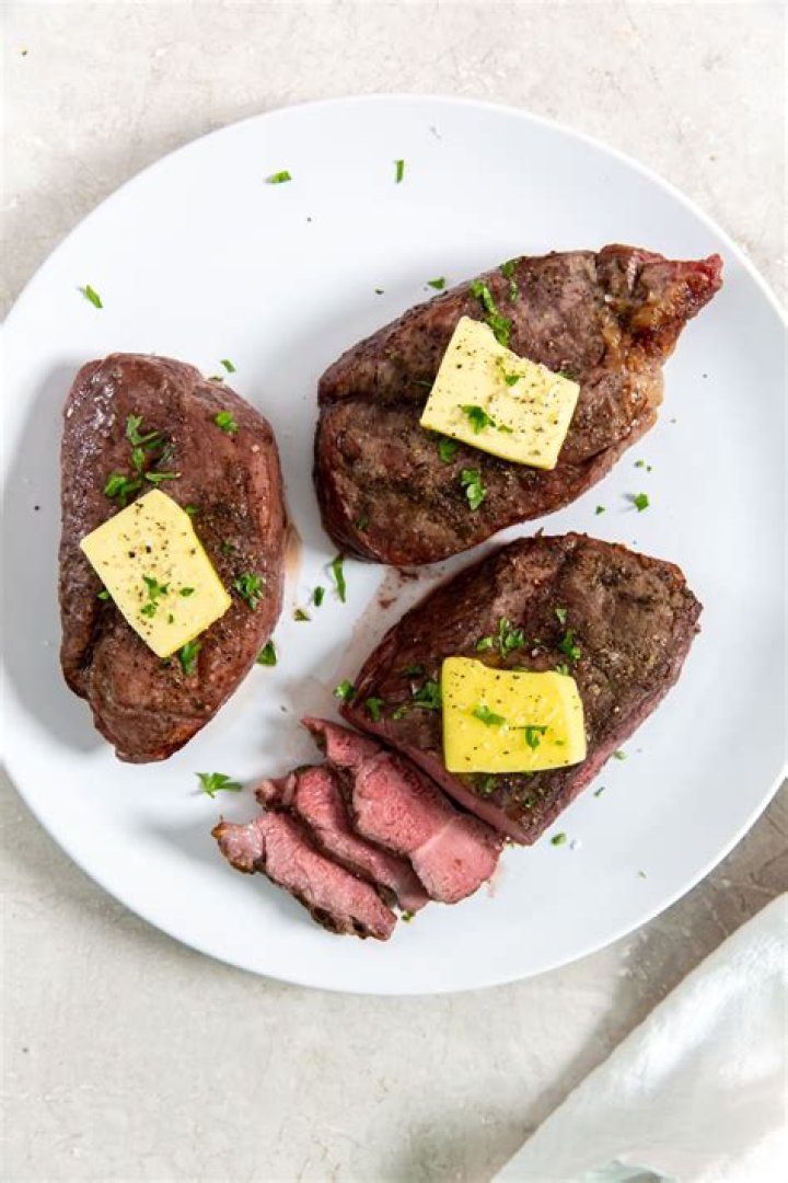 ball tip petite cut steak