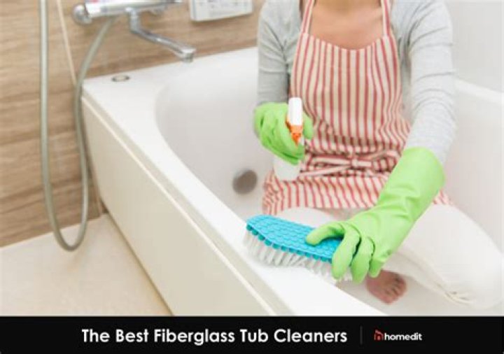 bleach on fiberglass tub