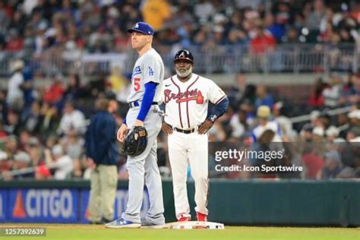 braves 1st base coach