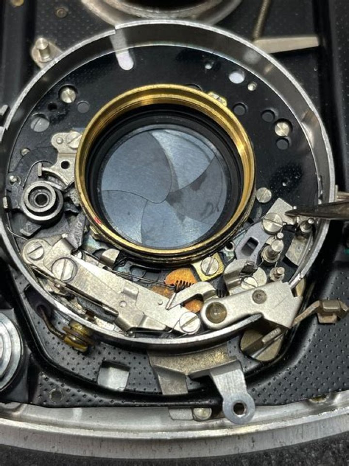 camera lens repair cost