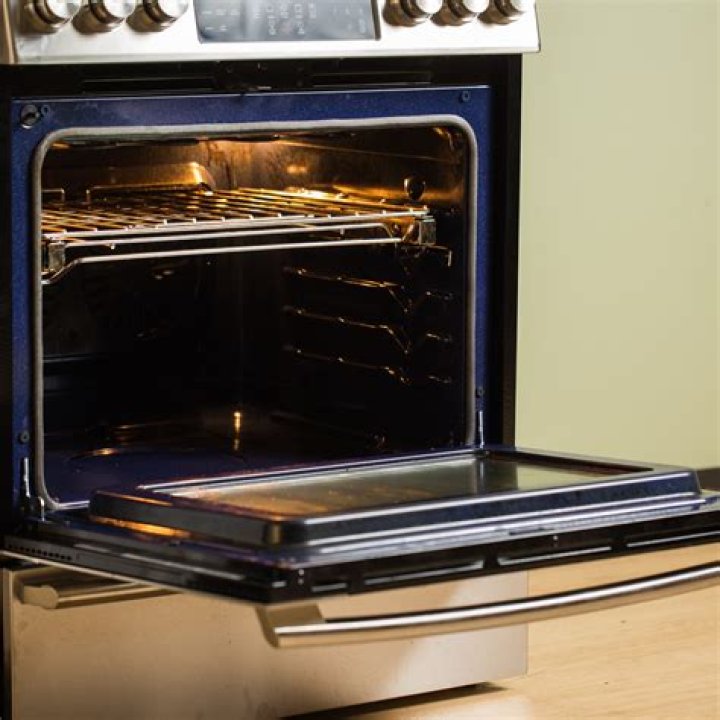 can i still use my oven if the fan is broken