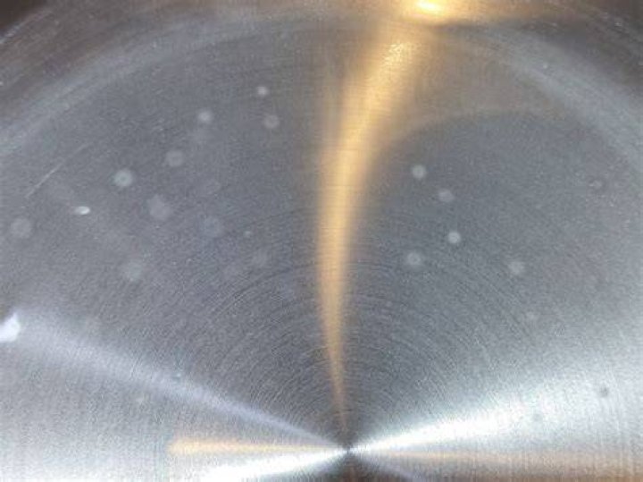 can you stain stainless steel