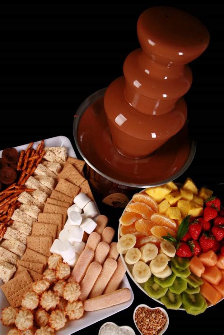 candy melts in chocolate fountain