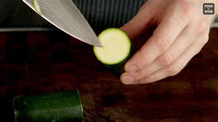 do you remove seeds from zucchini for bread