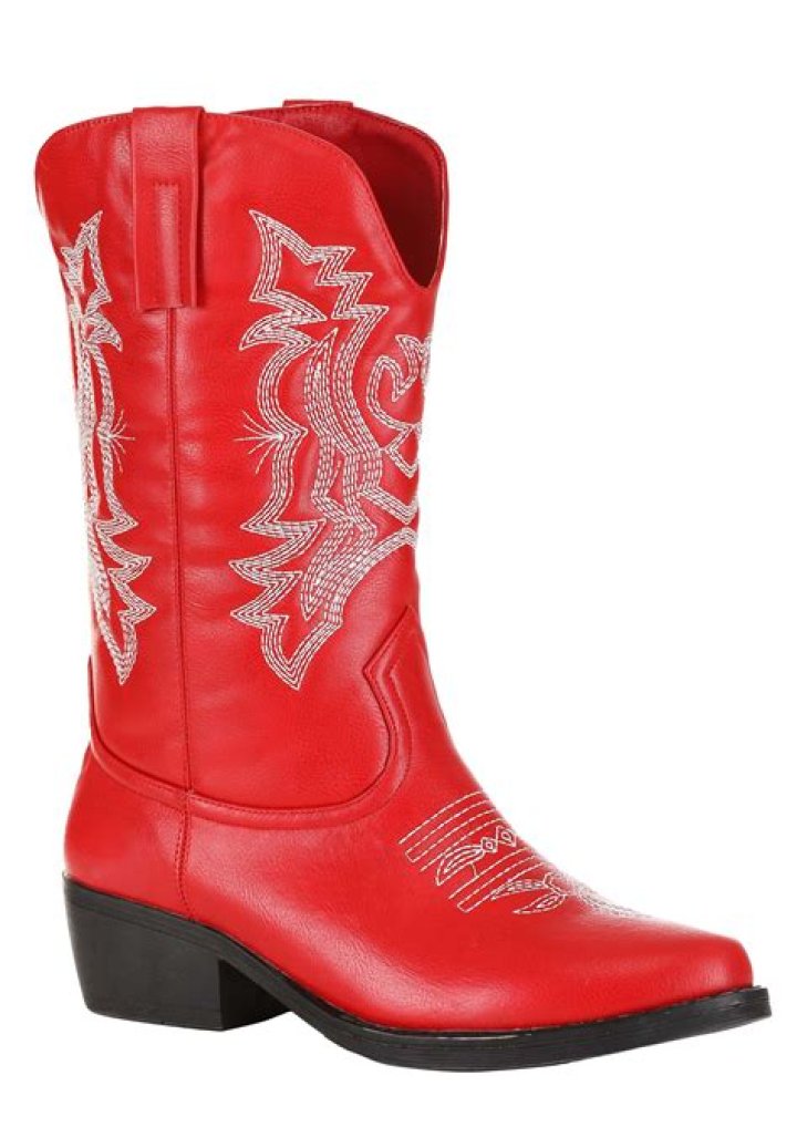 does boots hire 15 year olds