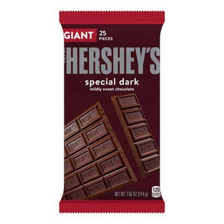 does hershey’s dark chocolate have milk