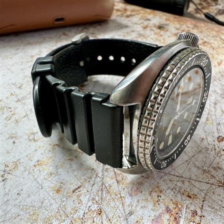 does macy’s resize watches