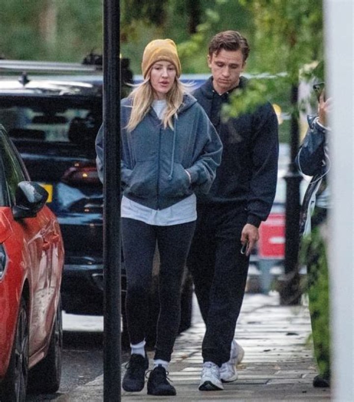 ellie goulding boyfriend october 2015