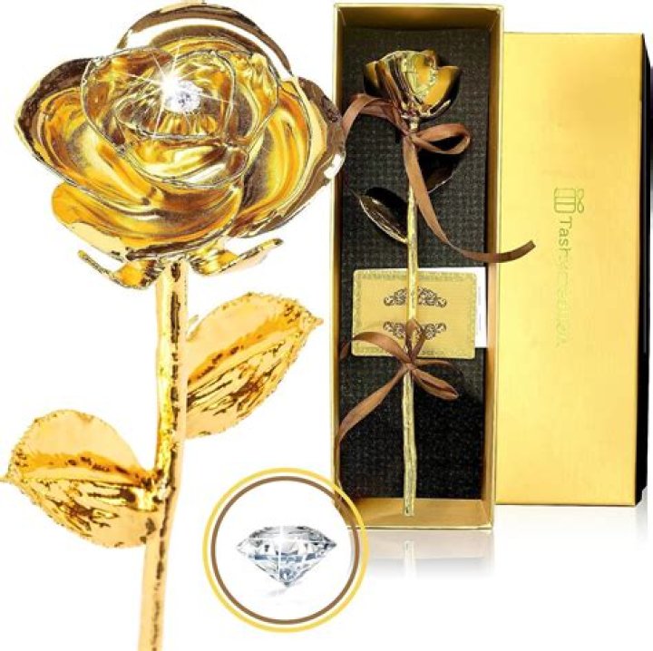 gold dipped roses value