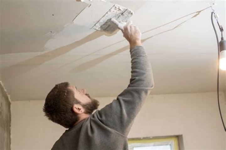 how long does it take to plaster a ceiling