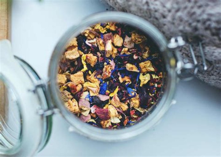 how long does potpourri last