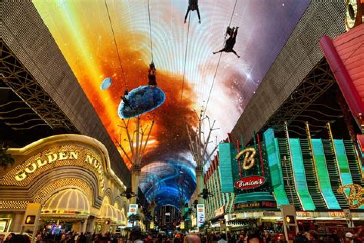how much does it cost to zipline down fremont street