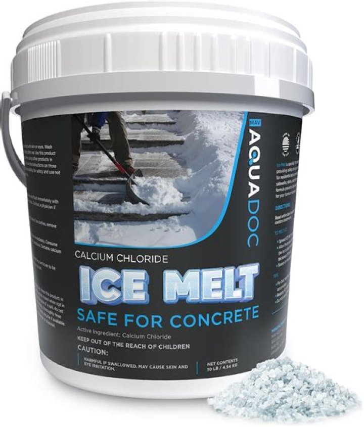 ice melt safe for asphalt driveways