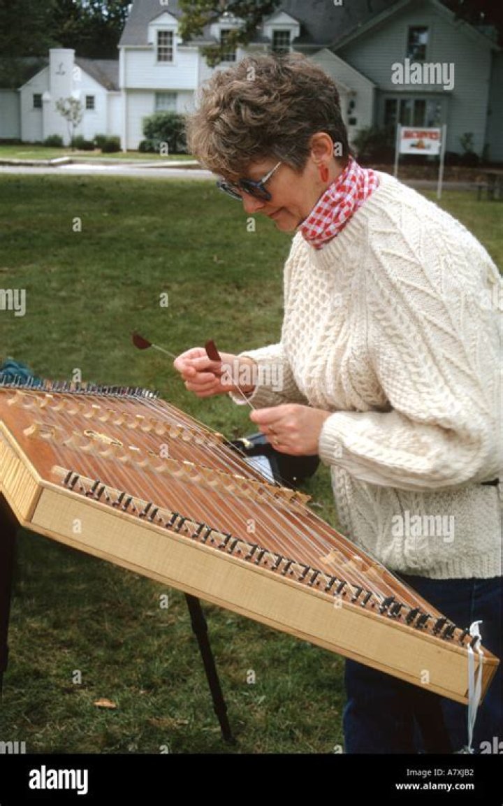instrument played with hammer