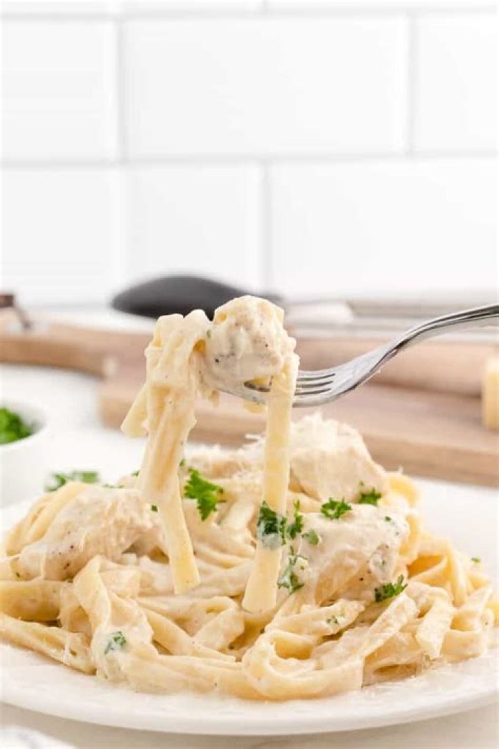 is alfredo healthy