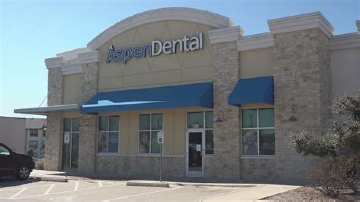 is aspen dental a franchise