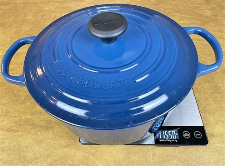 le creuset dutch oven weight