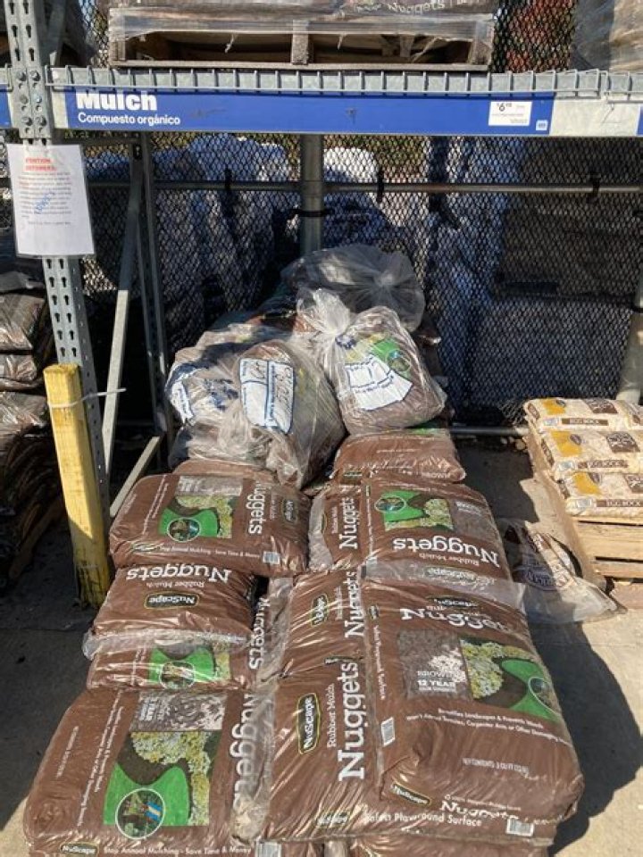 lowe’s mulch sale 5 for $10 2020