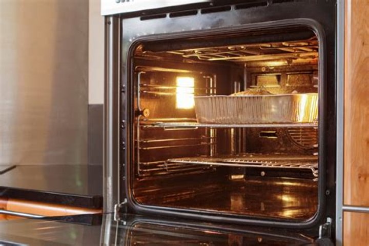 oven makes noise when heating up