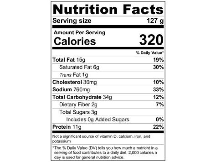 pepperoni hot pocket calories