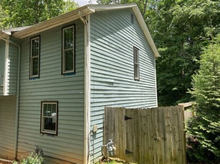 pressboard siding