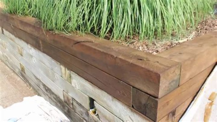 staining landscape timbers