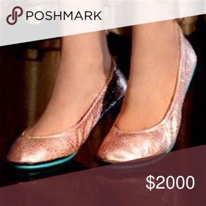 stores selling tieks near me