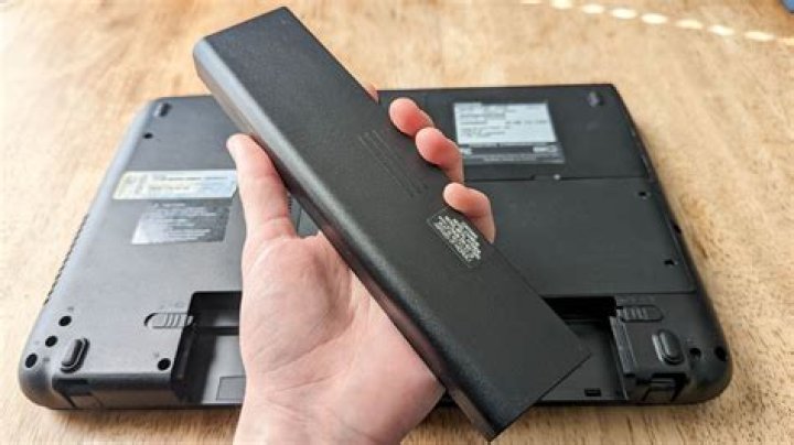 toshiba laptops battery removal