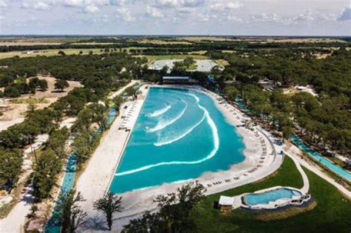 waco wave pool