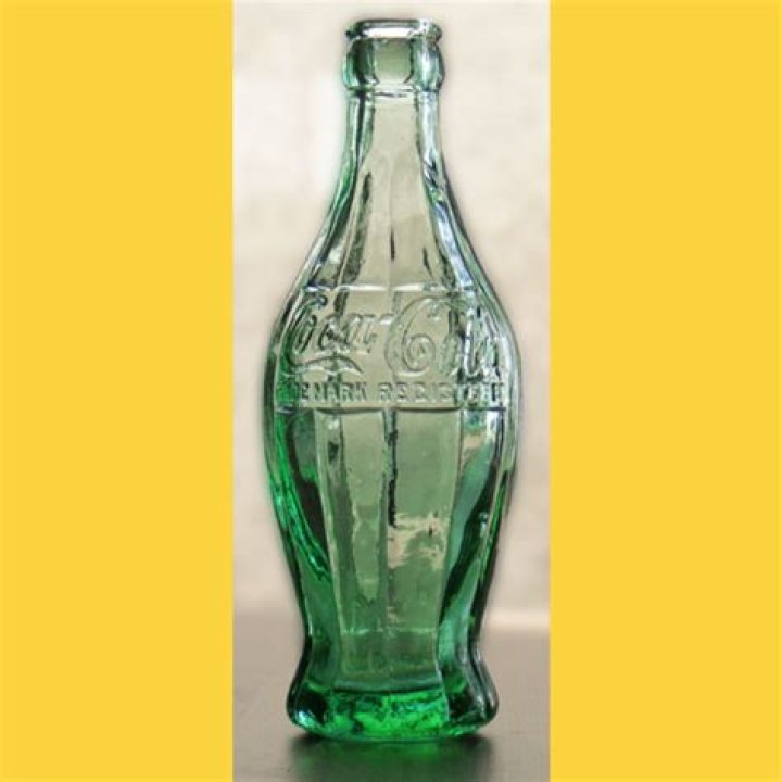 was coca cola originally green