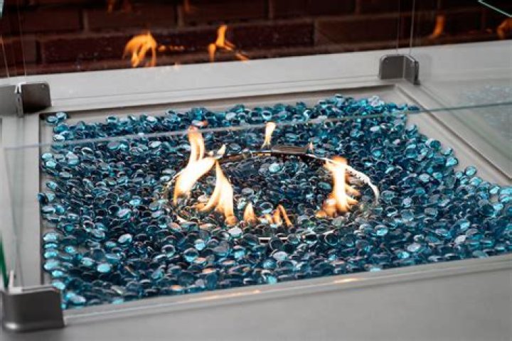 what color glass looks best in fire pit