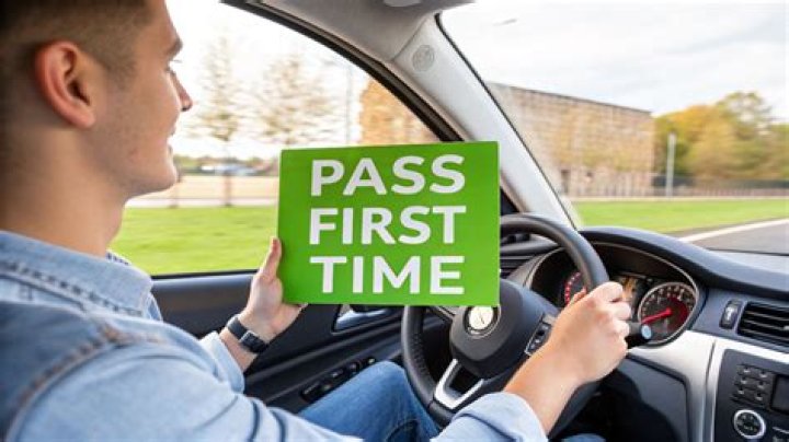 what’s the score to pass the driving test