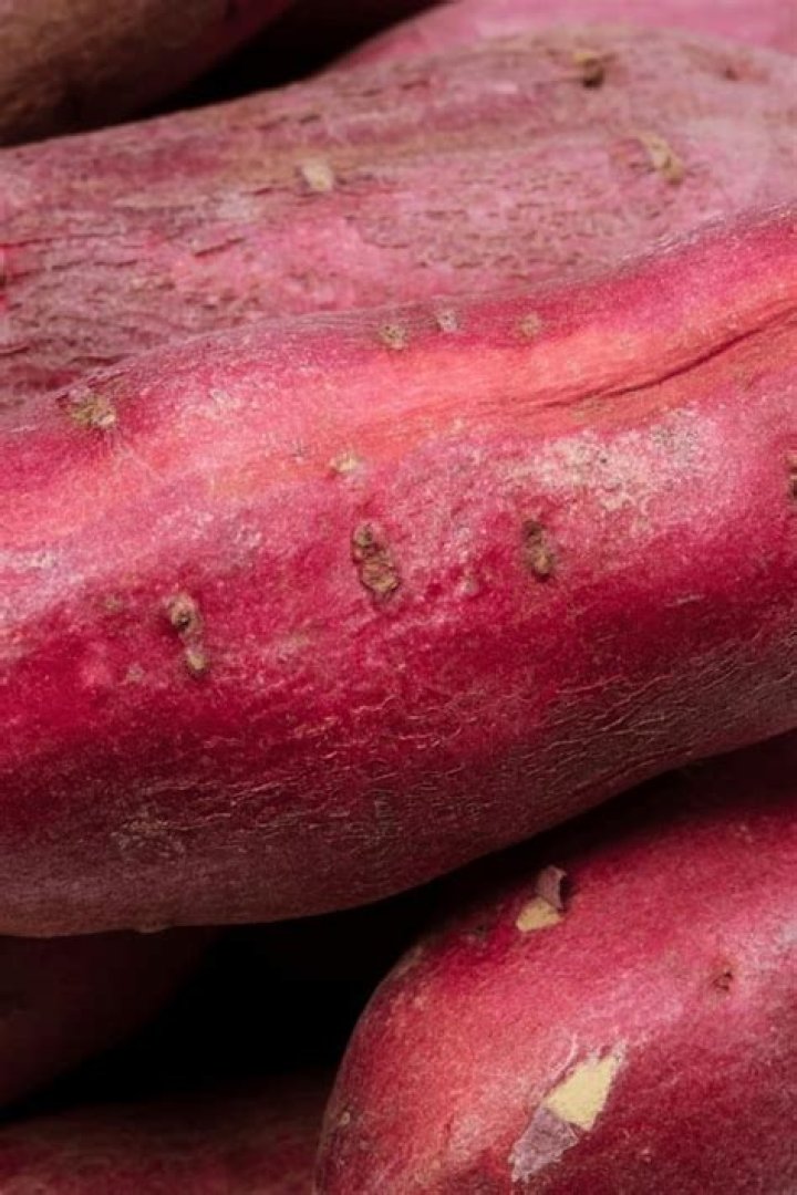 will sweet potatoes turn brown after cutting